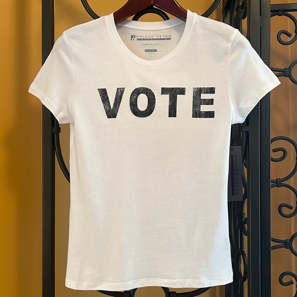 PRINCE PETER COLLECTION VOTE Short T-Shirt